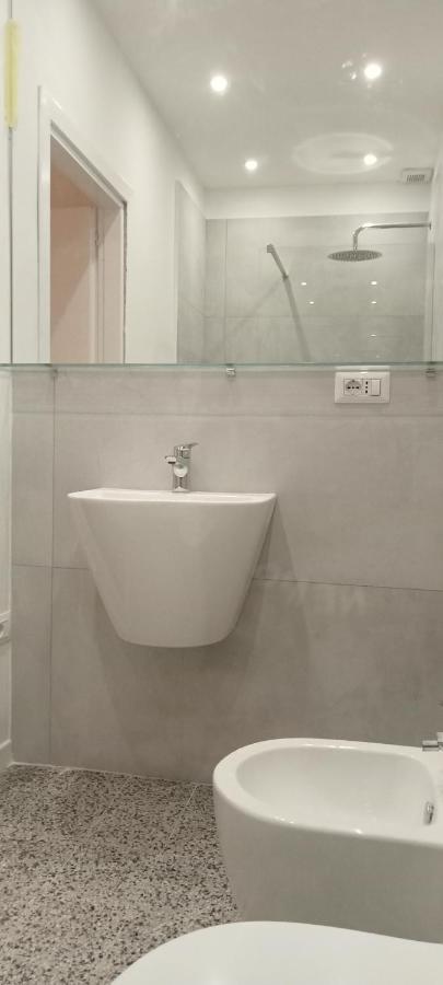 Cinghiale Bianco Apartment Cagliari Exterior foto