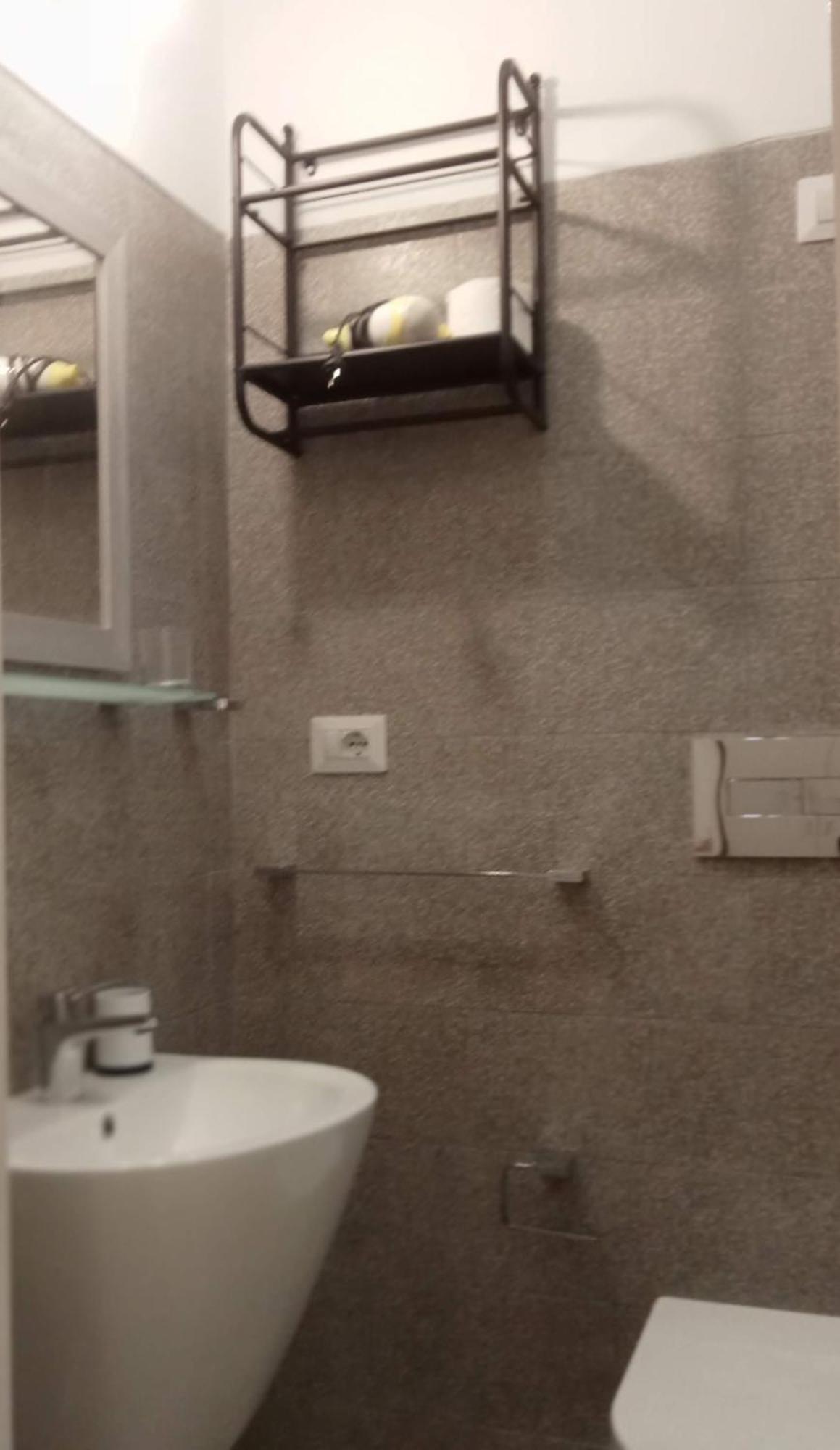 Cinghiale Bianco Apartment Cagliari Cameră foto